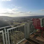 Hotel Berg-gasthof Hoetzelein