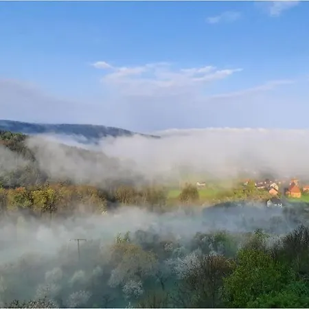 Berg-gasthof Hoetzelein Hotel 3*