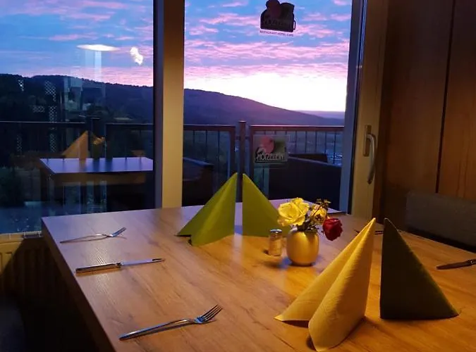 Berg-gasthof Hoetzelein 3* Kunreuth