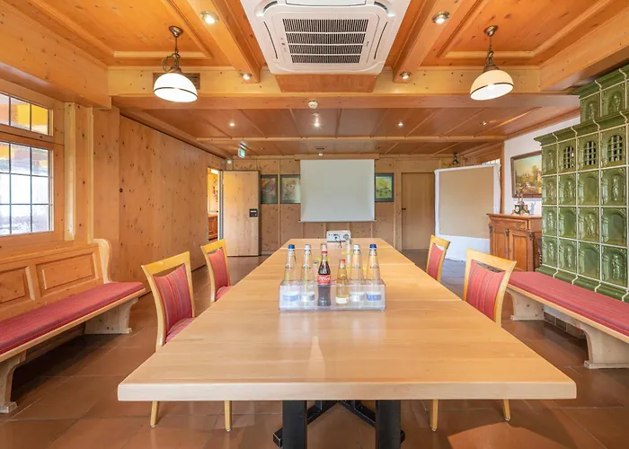 Hotel Berg-gasthof Hoetzelein 3*